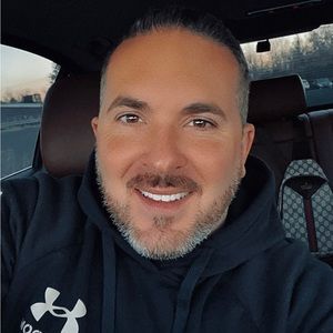 Meet your Posher, Mark